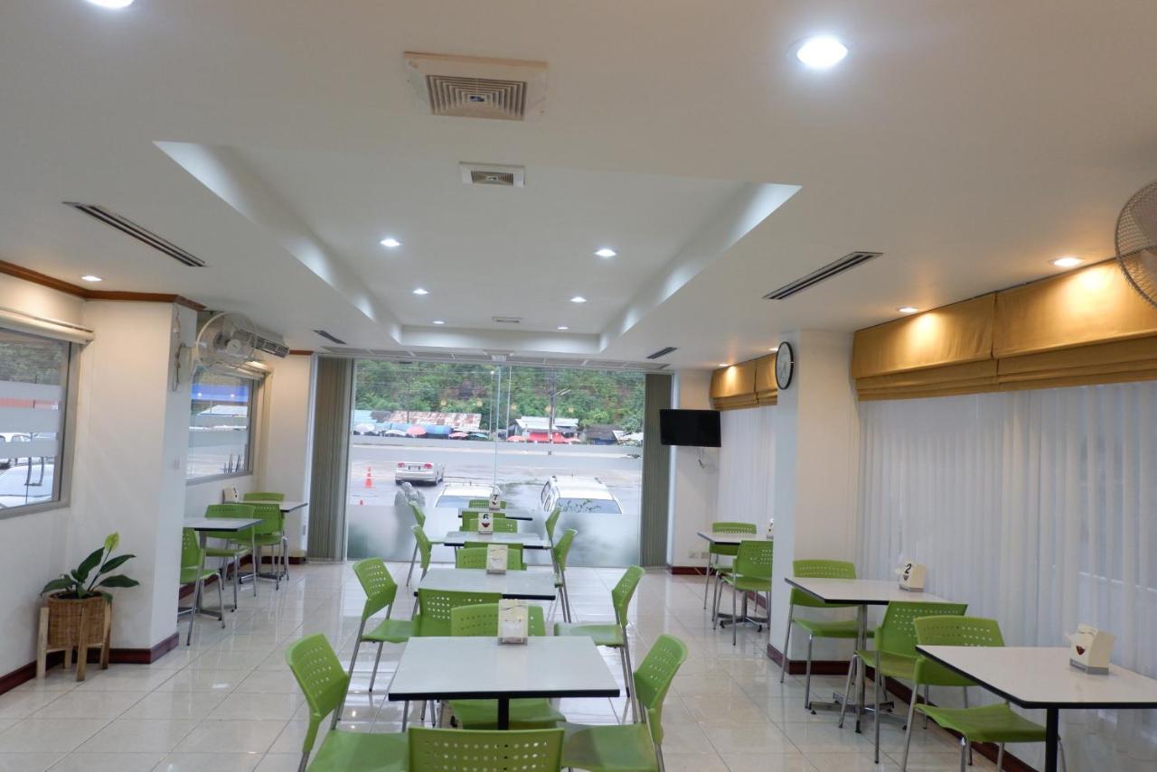 Auychai Grand Hotel Lang Suan Exterior photo